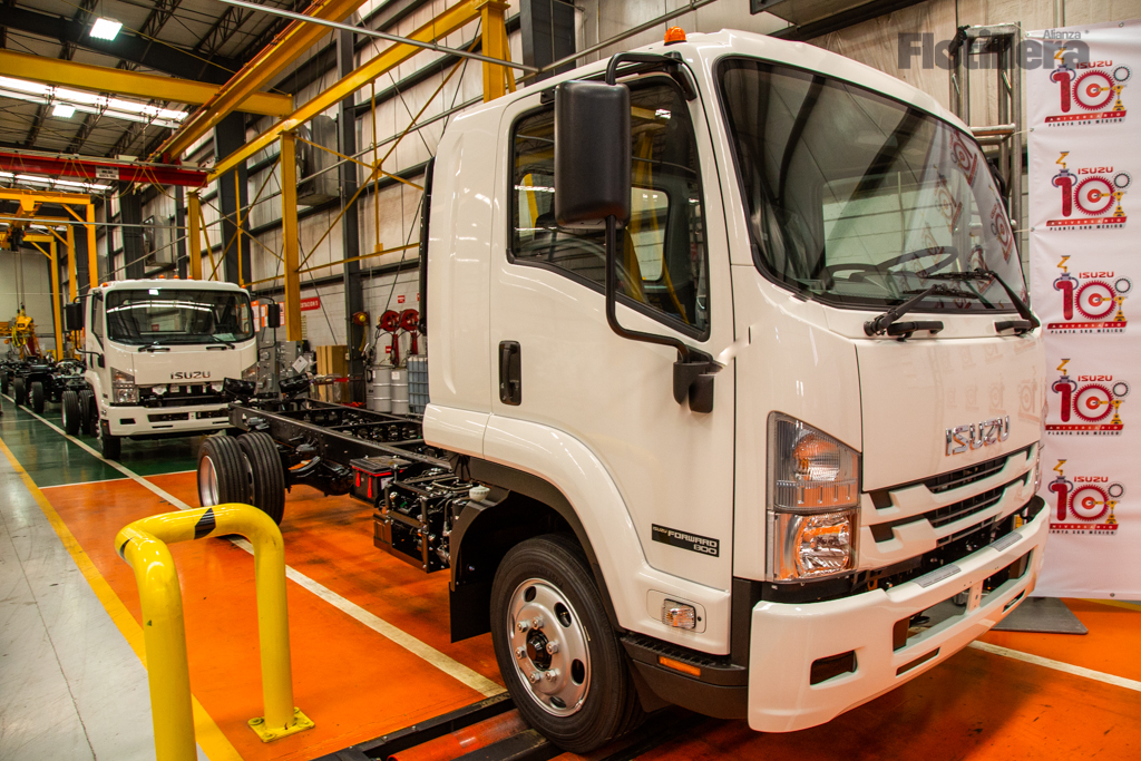 Isuzu celebra 10 años de producción en México Alianza Flotillera Isuzu celebra 10 años de producción en México Alianza Flotillera