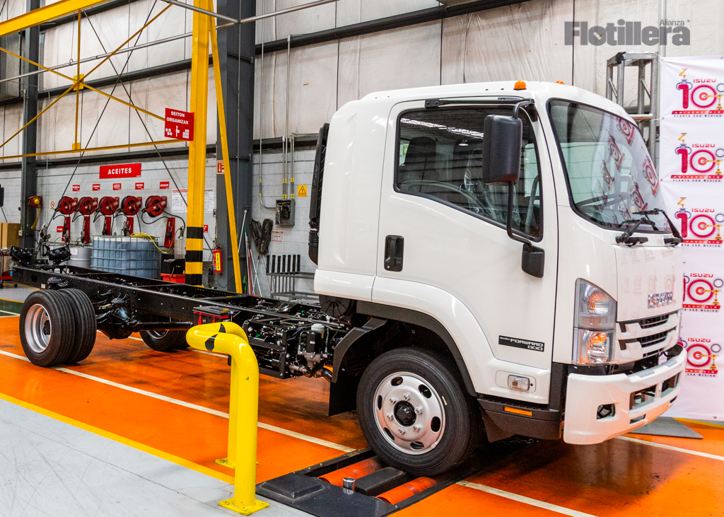 Isuzu celebra 10 años de producción en México Alianza Flotillera Isuzu celebra 10 años de producción en México Alianza Flotillera