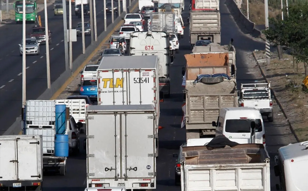 Buscan evitar cobro de circulación en Guadalajara