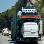 El paro de labores de la industria afecta al autotransporte