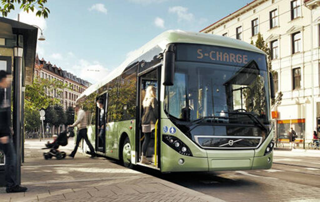 Volvo Buses mejorar sus autobuses híbridos