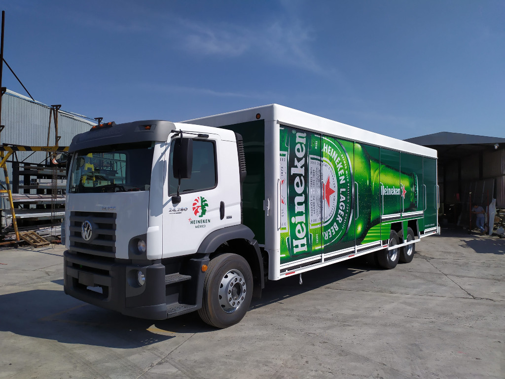 Volkswagen le da unidad mil a HEINEKEN para repartir