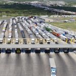 Autotransporte pierde en el comercio transfronterizo