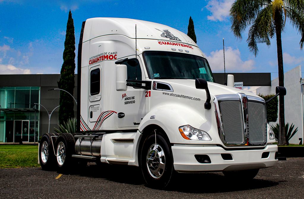 Autotransportes de Carga Cuauhtémoc compra un kenworth