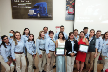 PACCAR México realiza la primera cumbre de mujeres en el autotransporte