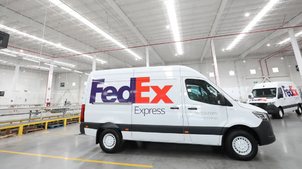 FedEx abre centro de distribución y estación de atención en Guanajuato