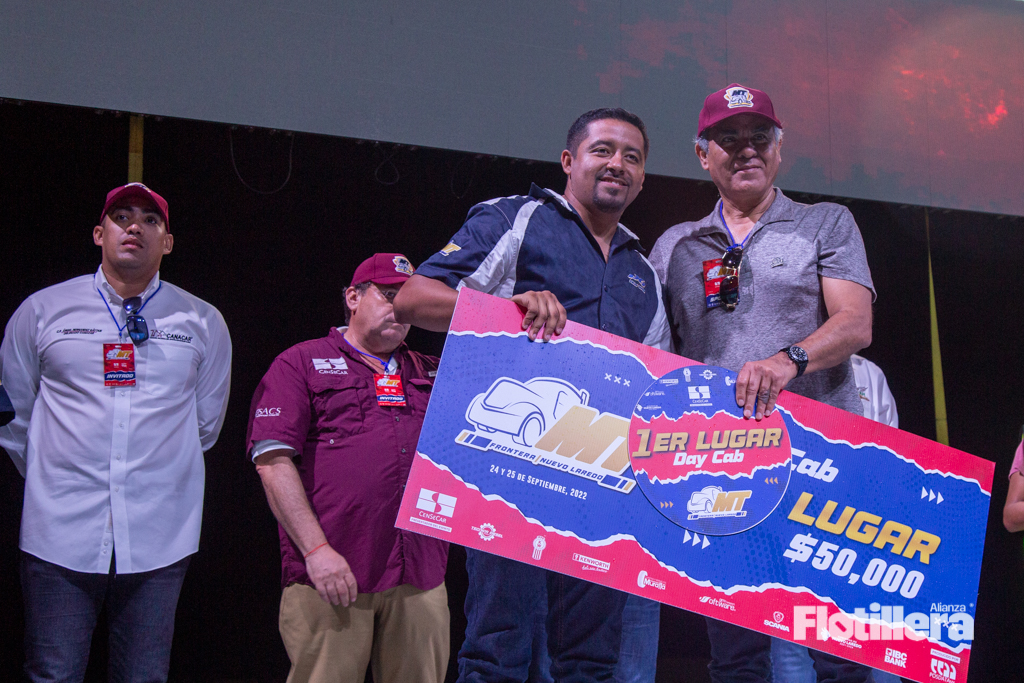 MT Nuevo Laredo 2022 premió a los conductores ganadores 