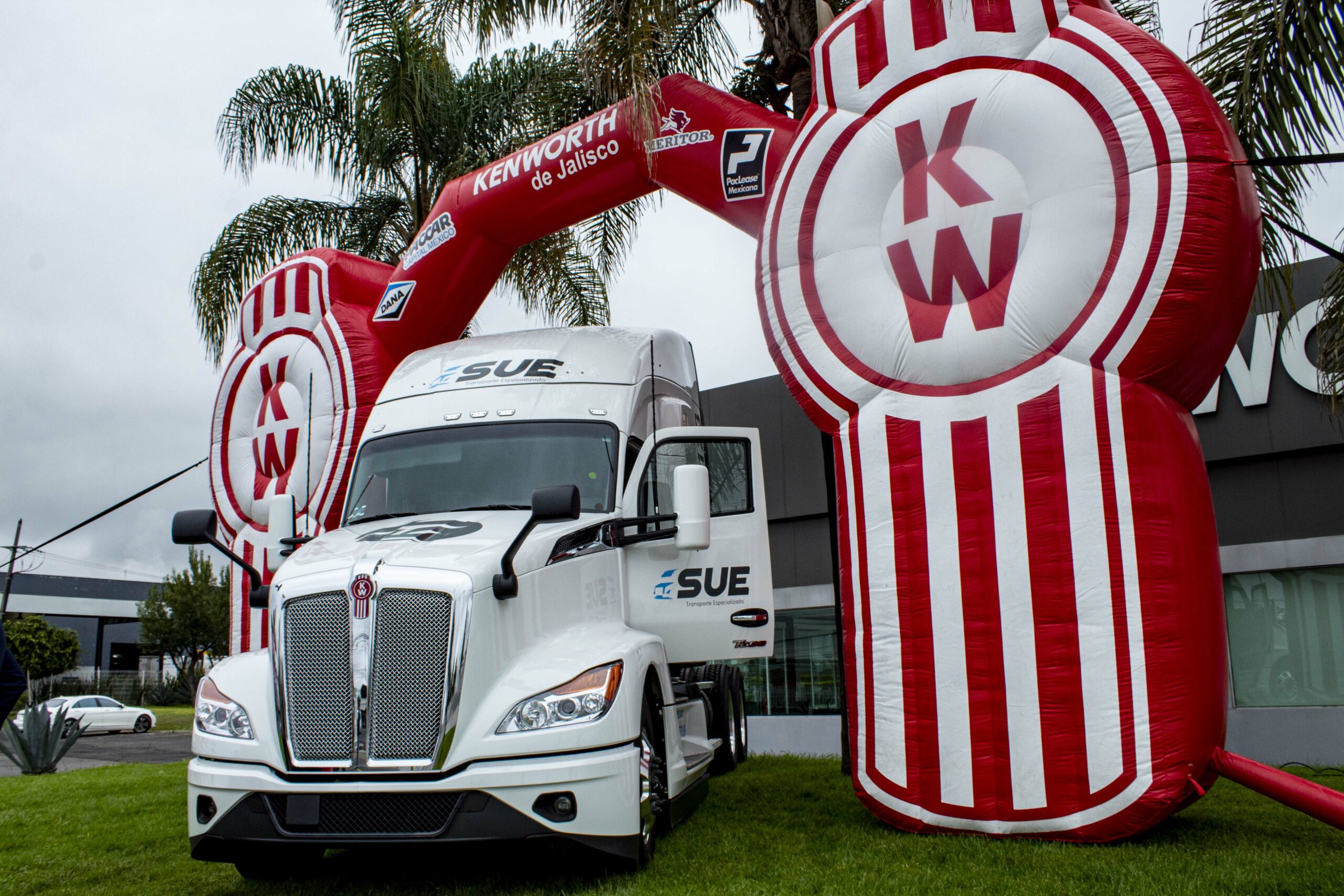 Sue Transportes incrementa flota con camiones Kenworth