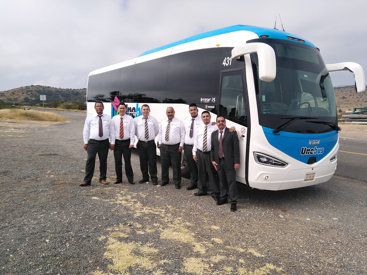 Scania entrega autobuses a Grupo Flecha Amarilla