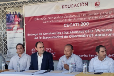 Egresa primera generación de operadores de CECATI Altamira