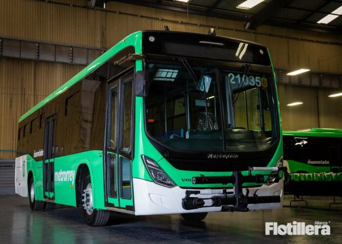 Marcopolo y Volvo Buses entregan 37 autobuses para Metrorrey