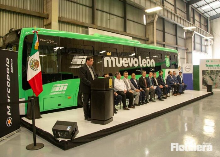 Marcopolo y Volvo Buses entregan 37 autobuses para Metrorrey