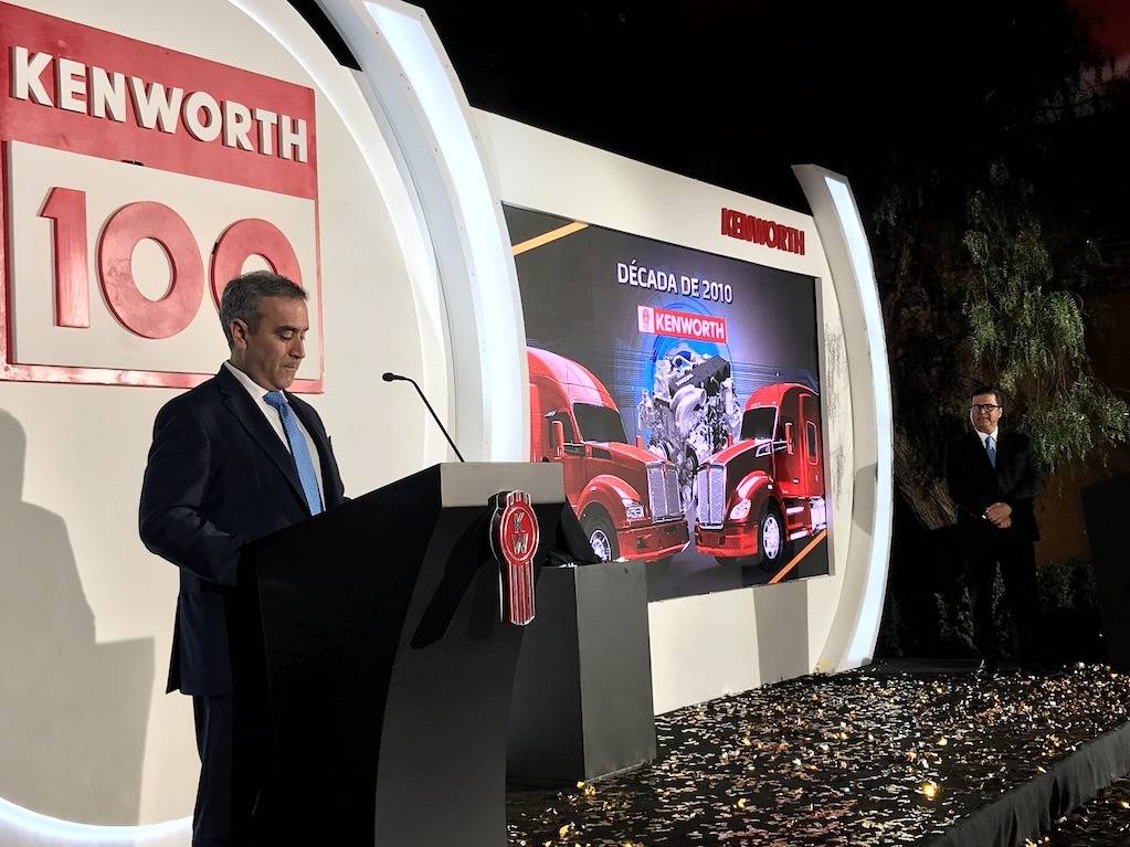 Kenworth del Río Bravo obtiene la presea Concesionario del Año 2022 