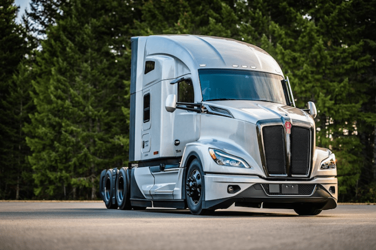 Listo para México el T680 Edición Conmemorativa Kenworth 100