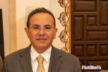 Candidato de unidad a la Presidencia Nacional de CANACAR Miguel Ángel Martínez Millán 006 Alianza Flotillera