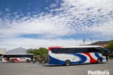 Avanza en México venta de vehículos para el transporte de pasajeros