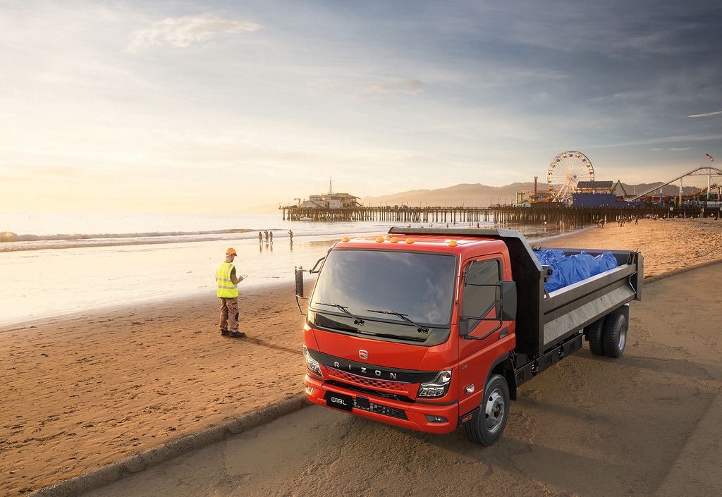 Daimler Truck introduce RIZON, nueva marca de camiones eléctricos 