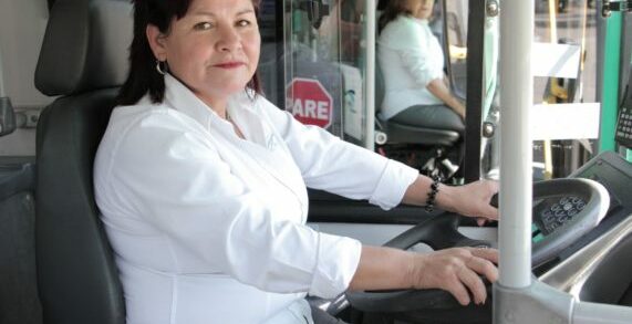 Percepción de mujeres conductoras ayudará a crear políticas públicas integrales