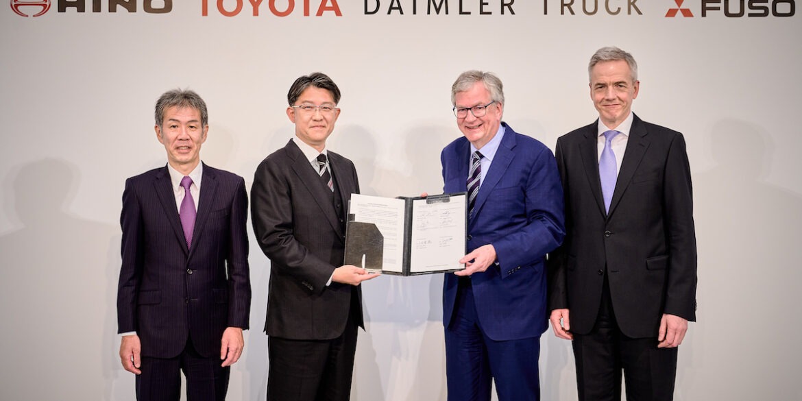 Daimler Truck y Toyota anuncian próxima fusión de Mitsubishi Fuso y Hino