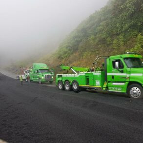 Reglamentan operación y tarifas de servicio de grúas y corralones