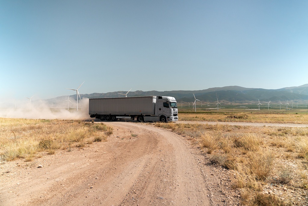 eActros 600