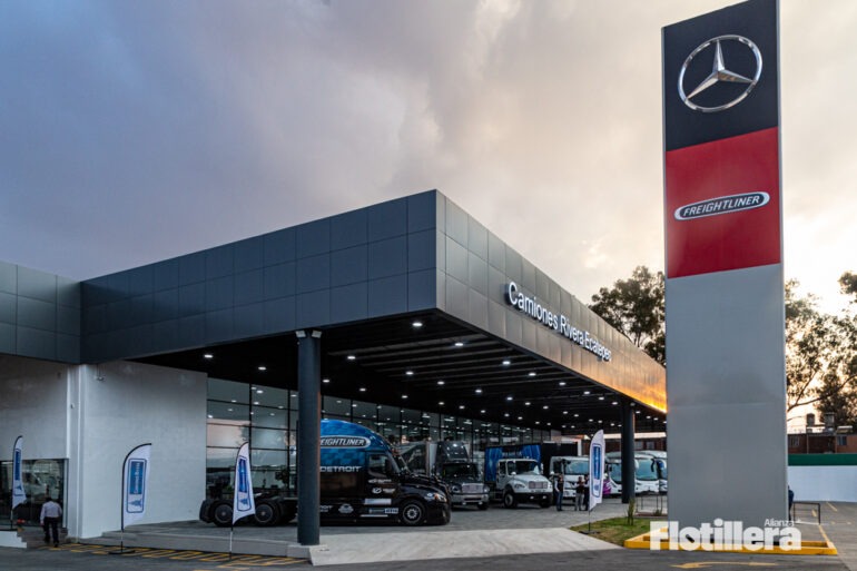 Red de distribuidores Daimler Truck evoluciona en México