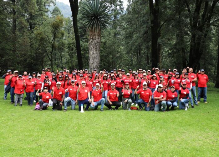 ANPACT realiza trabajos de reforestación en parque de Toluca, Estado de México