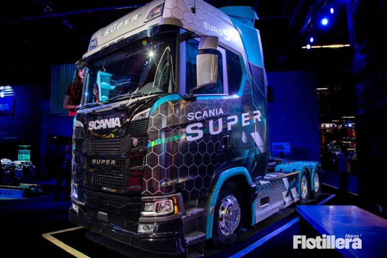 Scania Super