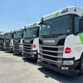 Scania y Grupo Gal sellan alianza con la entrega de nuevos tractocamiones