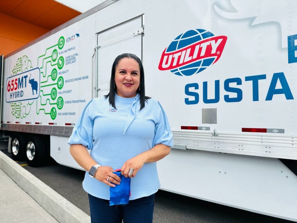 Alma Mejía, Gerente de Postventa de Utility Trailers de México