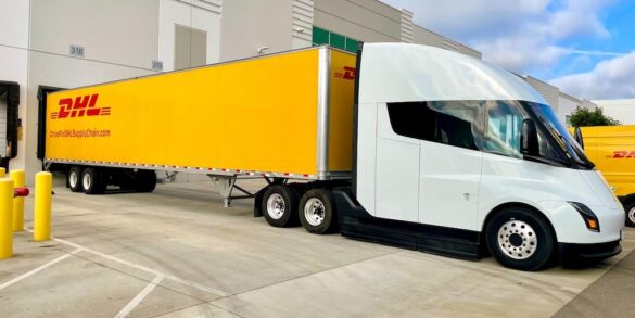Tesla Semi DHL