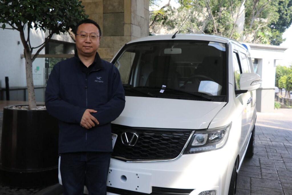 Li Xin, Director General de Victory China