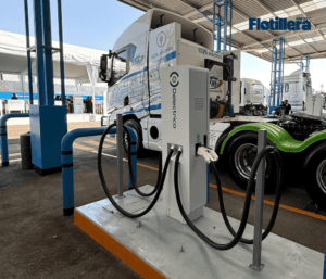 Camión eléctrico enchufable en México