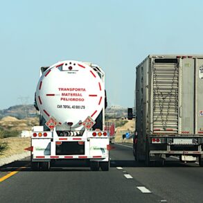 aprueban-diputados-reformas-para-el-servicio-ferroviario-y-de-autotransporte