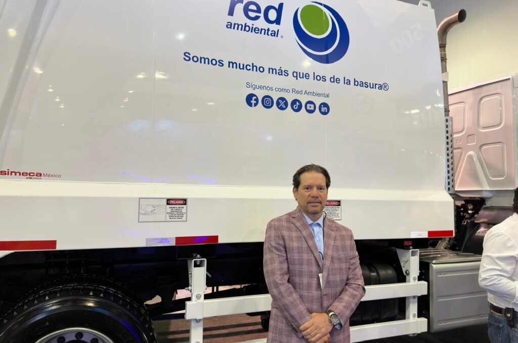Roberto Carlos Villareal, Director de la División Industrial, Comercial y Clínico de Red Ambiental