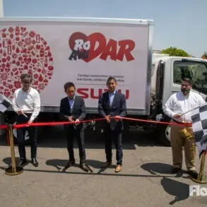 Isuzu México Carvana Rodar por Ayudar