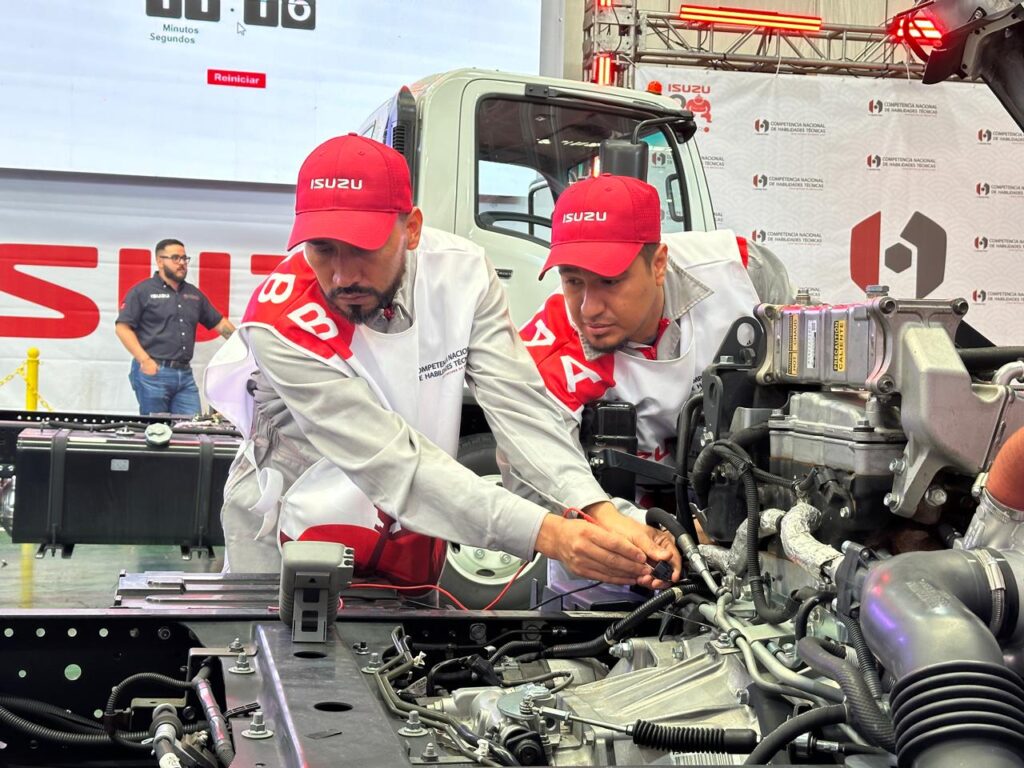 Los técnicos de Isuzu México demostraron sus habilidades y conocimientos en una final muy cerrada.