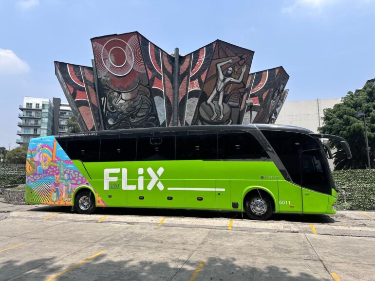 Flix llega a México como una opción para el transporte interurbano