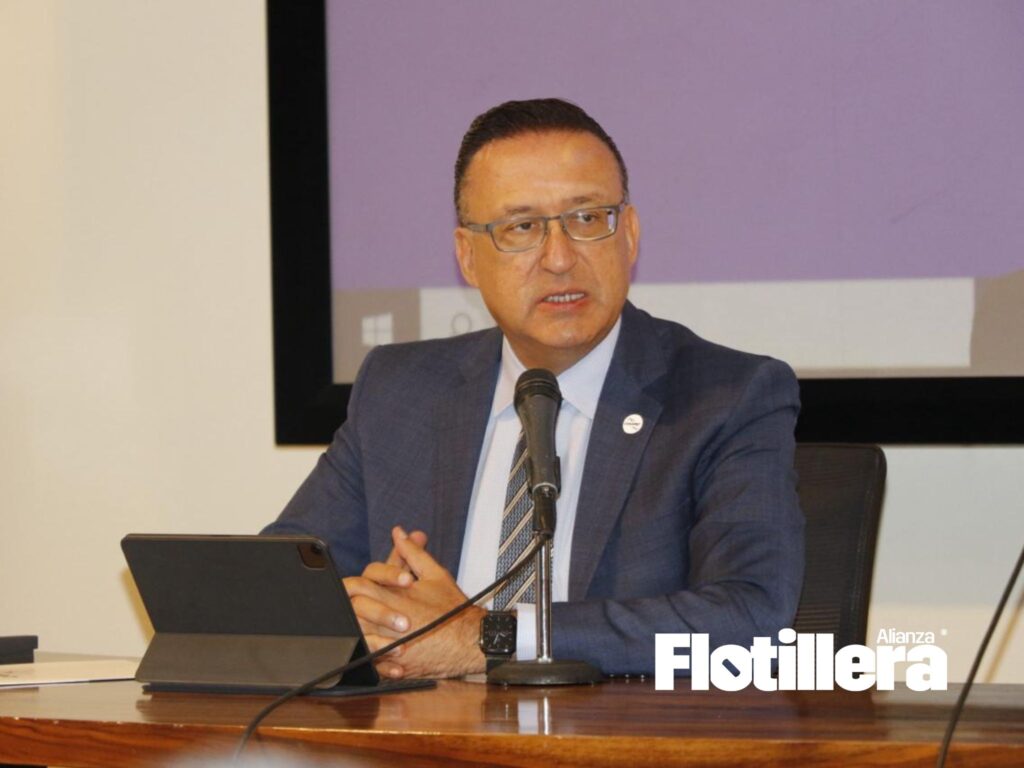 Luis Antonio Saldívar, Presidente de la CANAPAT