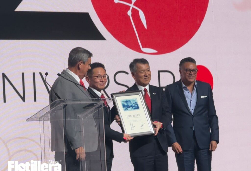 Isuzu Motors celebra 20 años en México