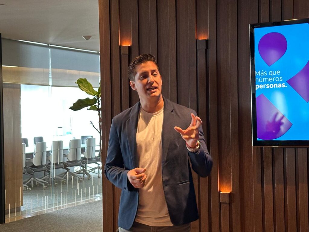 Óscar Banda, Vicepresidente y Director General de B2B en AT&T México
