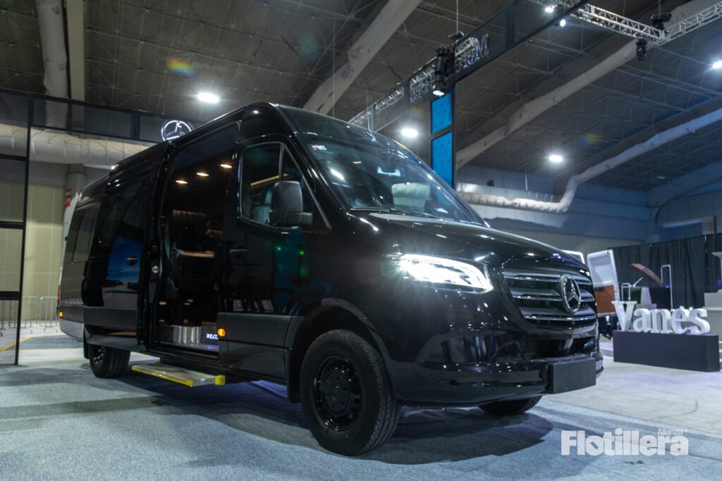 Sprinter Black Edition.