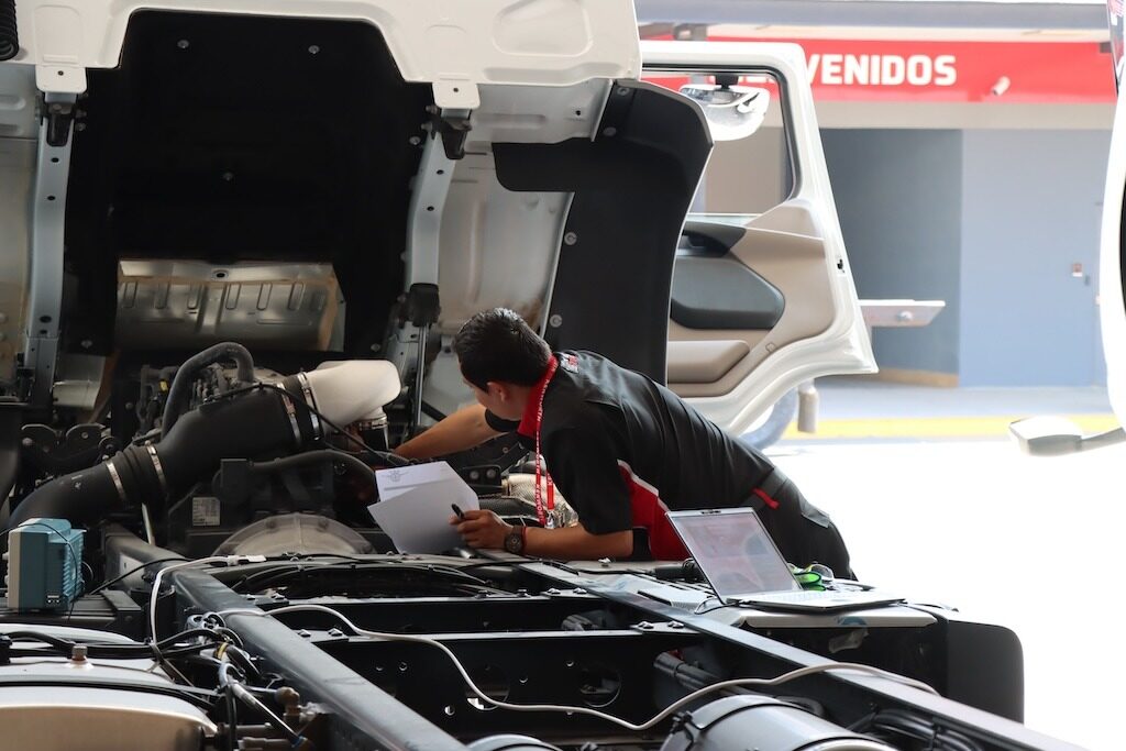 Técnicos Masters PACCAR 10