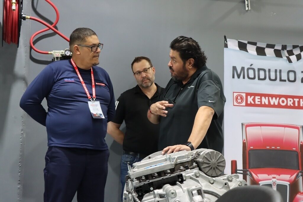 Técnicos Masters PACCAR 8