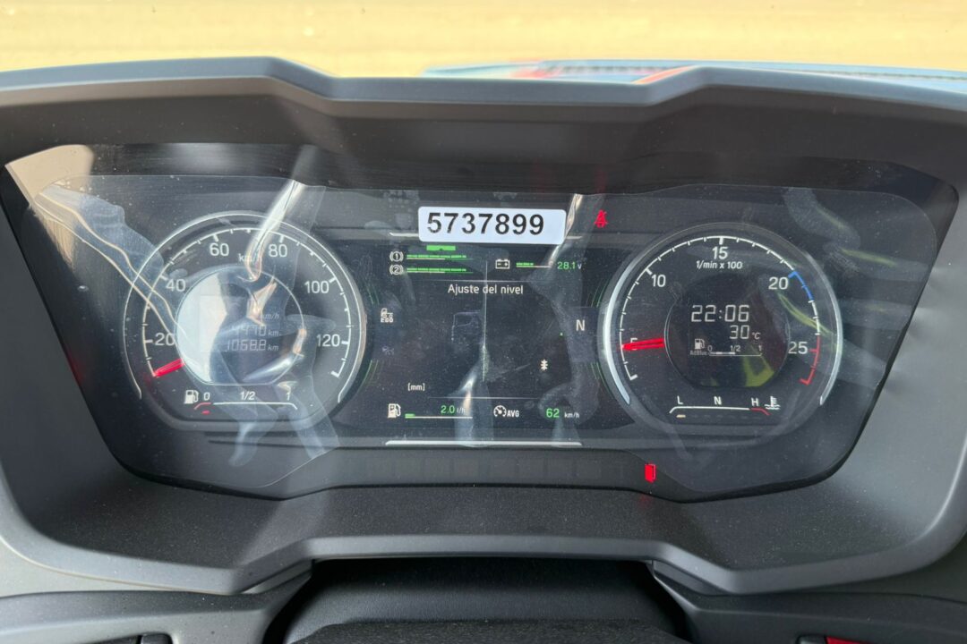 WhatsApp Image 2025-10-28 at 11.20.45 AM (1)