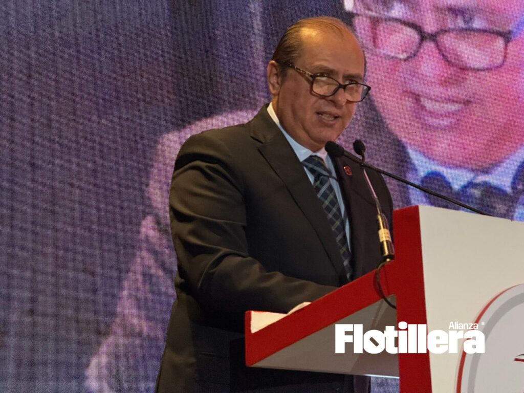 Luis Roberto Lastiri Quirós, Director General de CANACAR