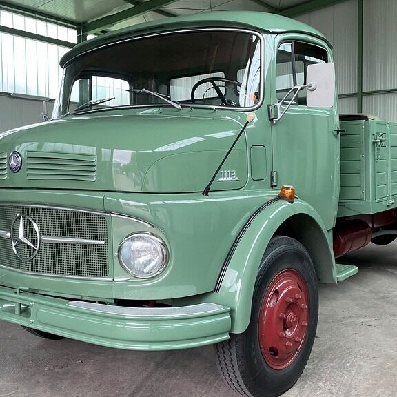 Retro Classics 2026: Mercedes-Benz Trucks Classic startet Jubiläumsjahr „130 Years Trucks“ mit dem ersten Lkw der WeltRetro Classics 2026: Mercedes-Benz Trucks Classic Launches Anniversary Year “130 Years Trucks” with the World’s First Truck
