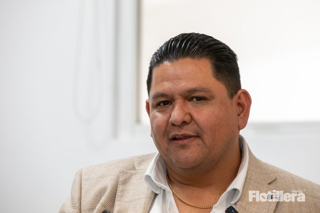 Erik Plaza, Gerente General de Camiones Rivera Toluca
