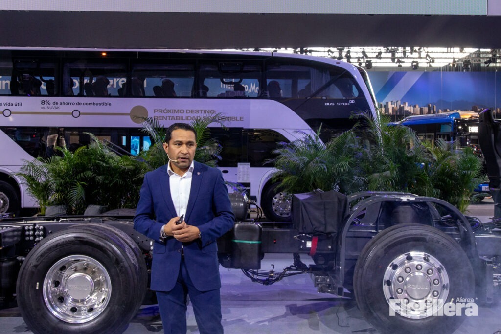 Néstor Lara, Director de Autobuses de Scania México.