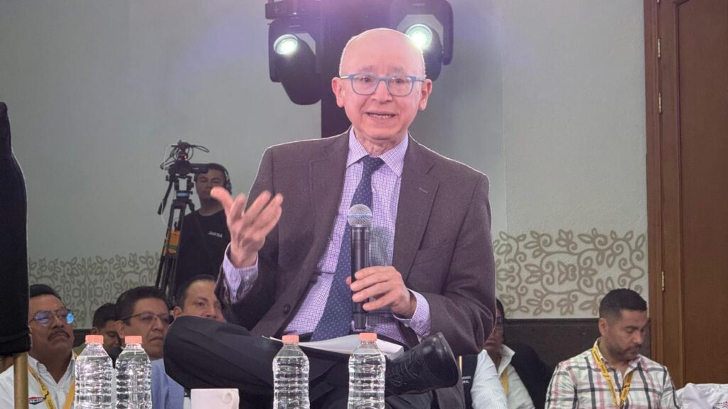 Héctor Bonilla, Coordinador de la Normativa para la Infraestructura del Transporte del Instituto Mexicano de Transporte